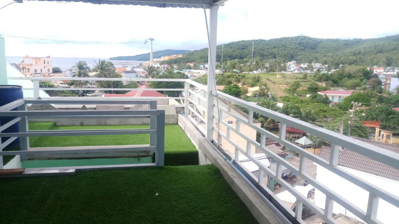 Y Thu Guesthouse Фукуок Екстер'єр фото