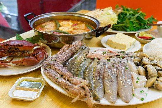 Y Thu Guesthouse Фукуок Екстер'єр фото